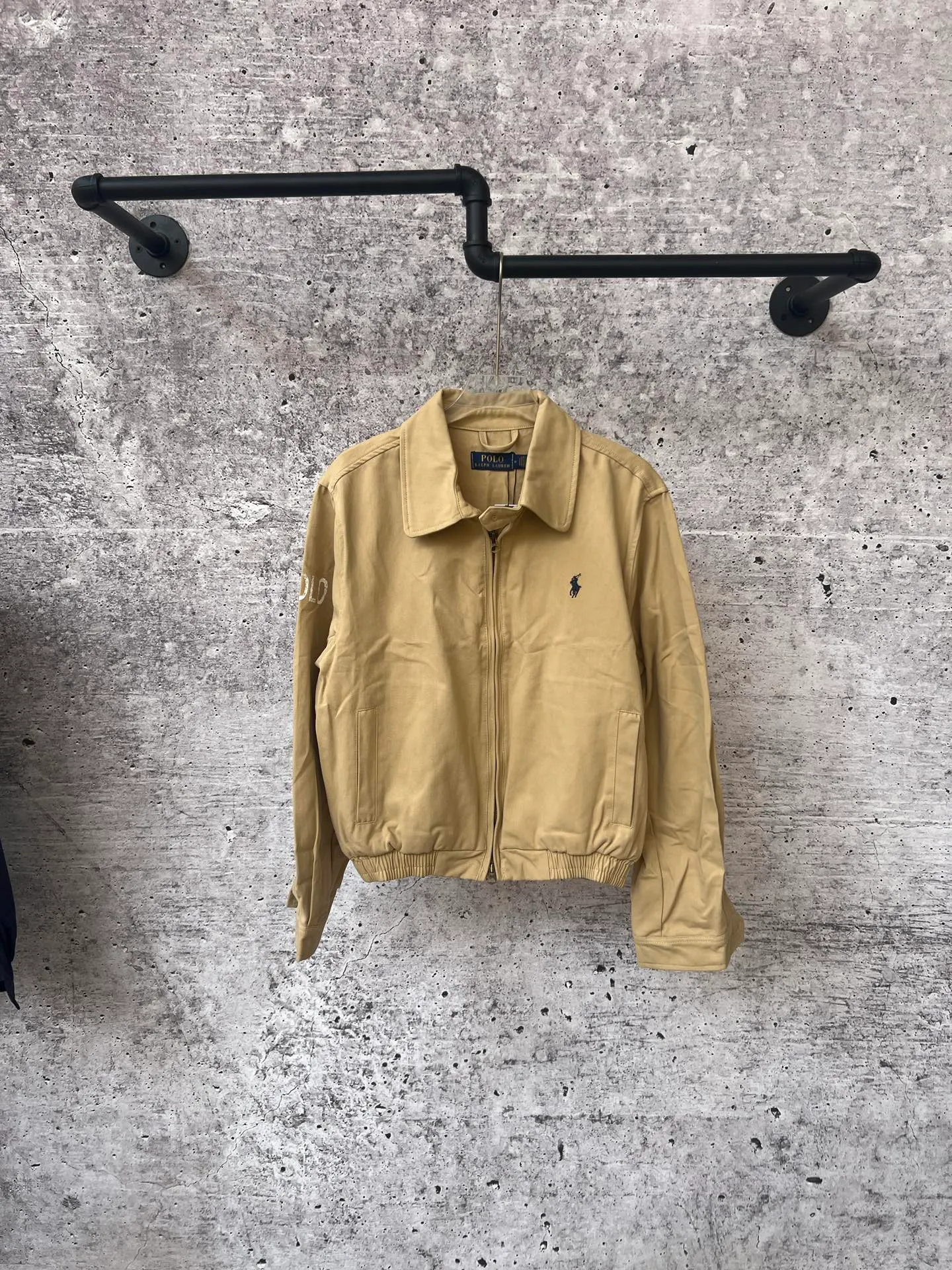 P310 Ralph Lauren autumn old style classic lapel women's twill washed jacket, a popular item in Xiaohongshu's major live broadcast rooms, pony embroidery on the chest, cracked printed letters on the sleeves, customized hardware accessories, and restored workmanship details